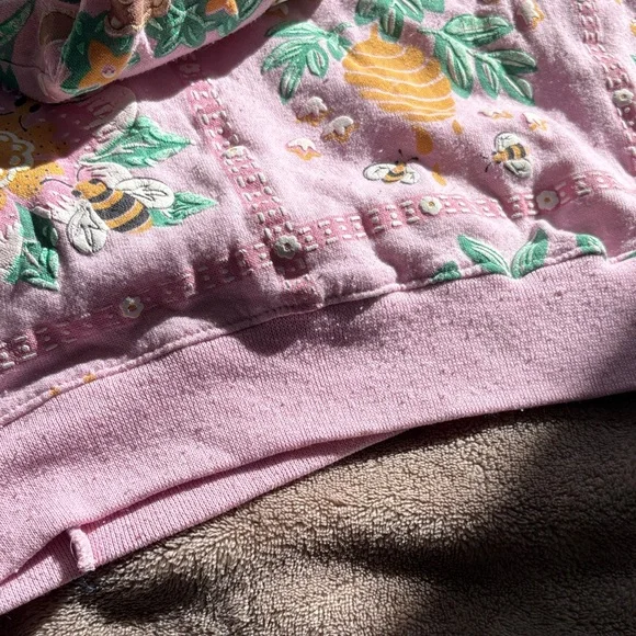 Vintage Pink Floral Sweatshirt - Picture 6 of 9